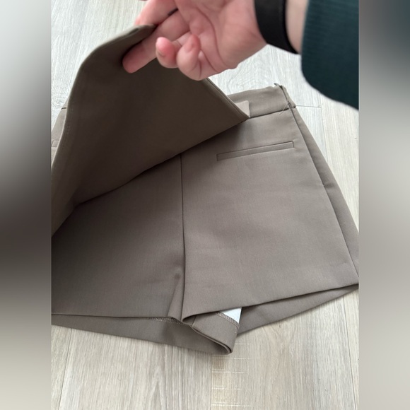 Zara Taupe Women's Skorts - Picture 3 of 7